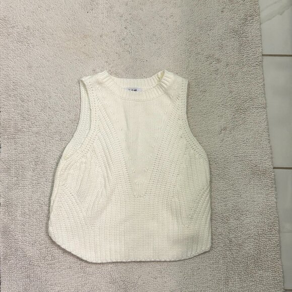525 Ivory Sweater Tank - Picture 2 of 3